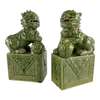 Vintage Green Majolica Chinese Export Pottery Foo Dogs/a Pair For Sale