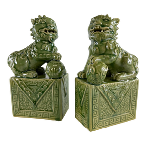 Vintage Green Majolica Chinese Export Pottery Foo Dogs/a Pair