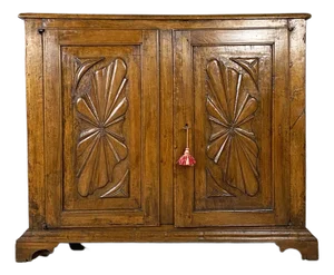 Antique Italian Wooden Storage Unit or Sideboard with Relief Design, 1600s