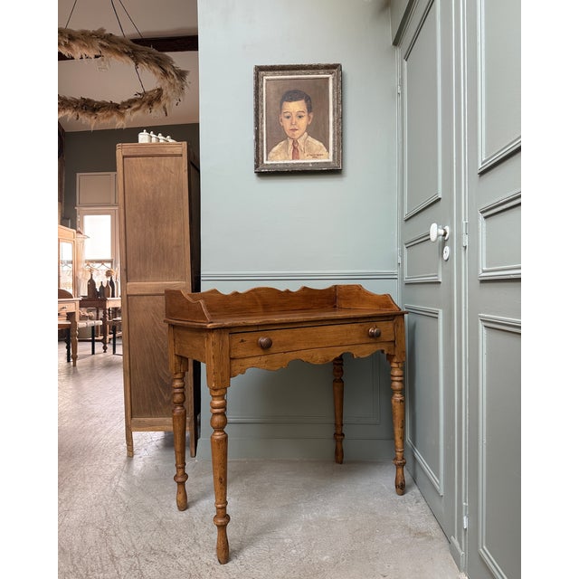 Wood English Console Desk in Pine, 1920s For Sale - Image 7 of 11