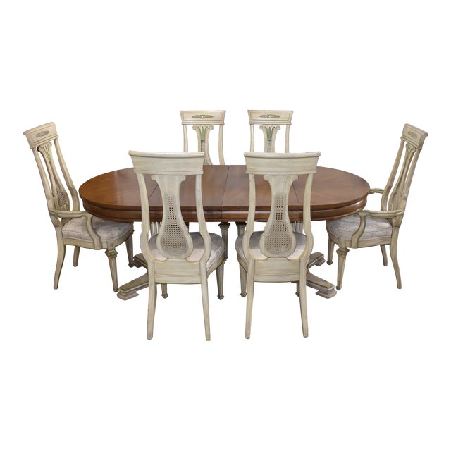Italian Provincial Walnut Thomasville Villa d'Este Dining Table and 6