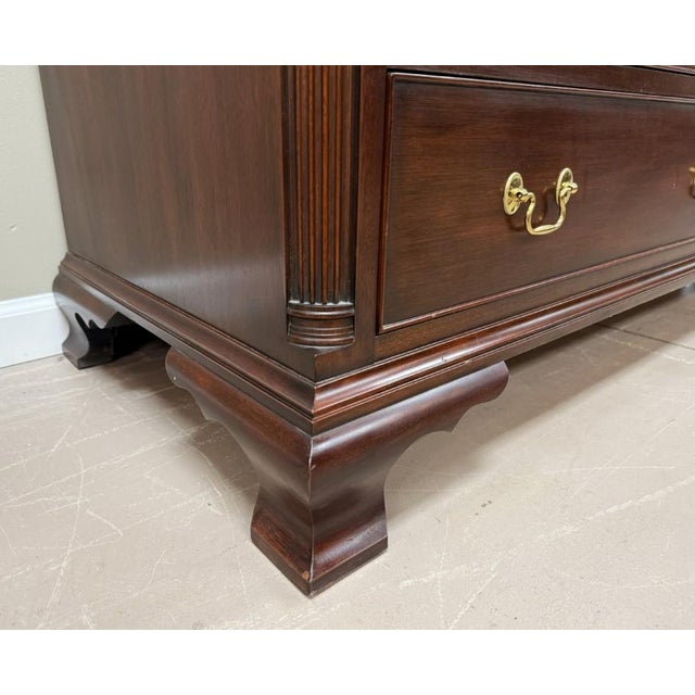 1990s Henkel Harris Mahogany Dresser Model No. 166 For Sale - Image 13 of 16