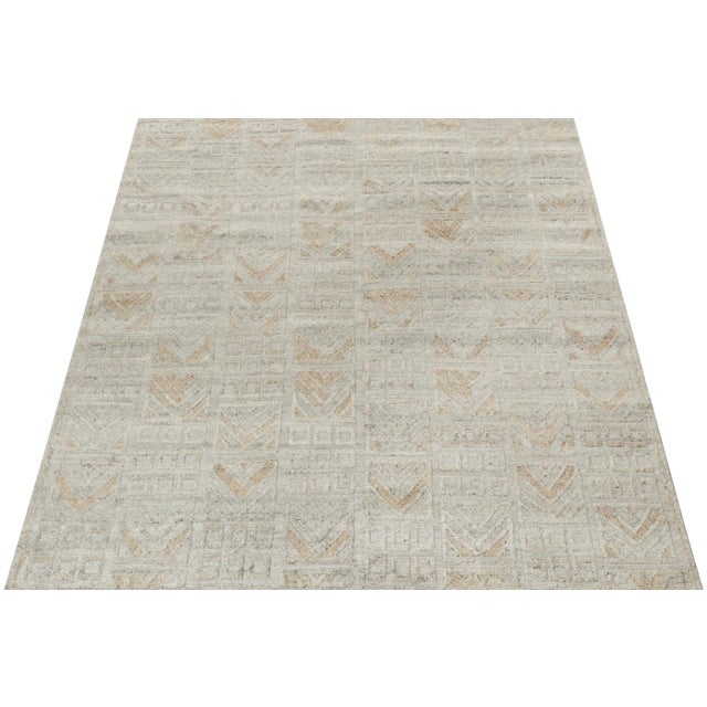 2010s 2010s Rug & Kilim’s Scandinavian Style Outdoor Rug in Gray & Beige Geometric Pattern For Sale - Image 5 of 7