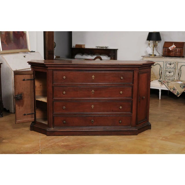 Brown Italian 17th Century Walnut Dresser with Four Drawers and Canted Side Doors For Sale - Image 8 of 12