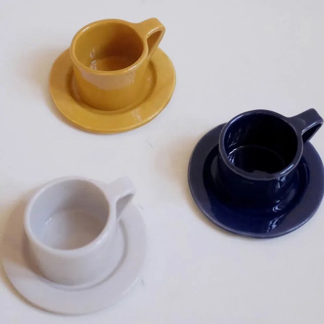 Milano Sole Set of 4 Espresso Cups and Saucers by Marta Benet For Sale - Image 4 of 7