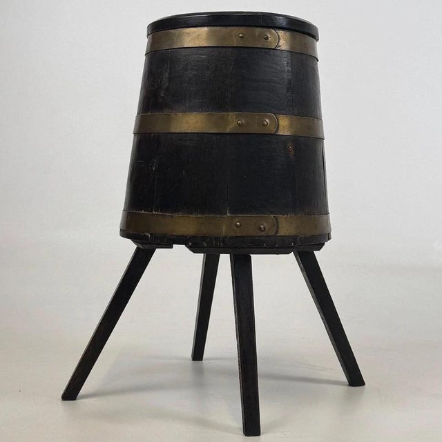 Wood Antique English Brass-Bound Oak Jardiniere Planter, 1900s For Sale - Image 7 of 13