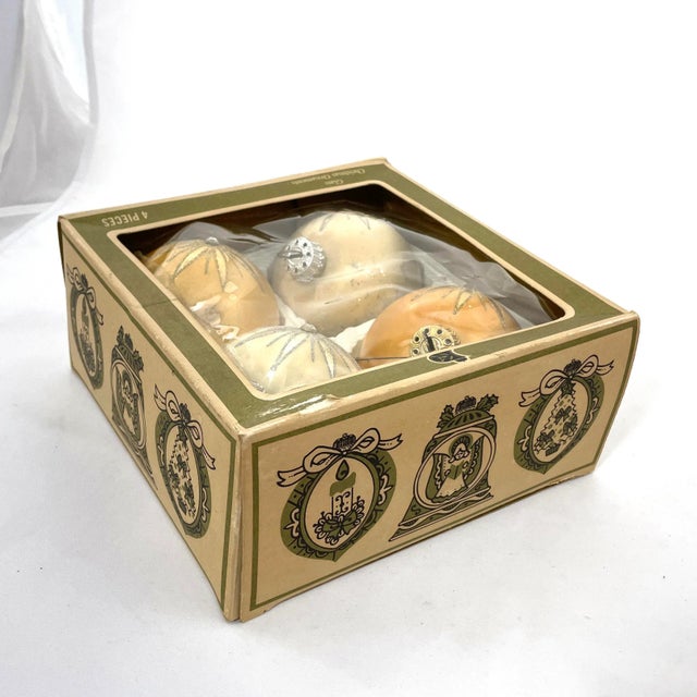 Mid 20th Century Gold & Ivory Glass Christmas Ornaments in Original Box - Set of 4 For Sale - Image 4 of 9