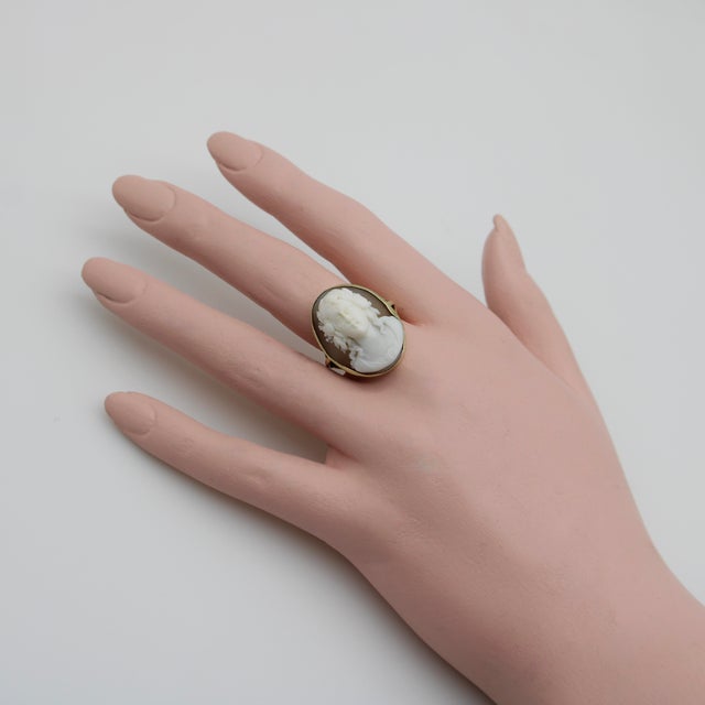 Metal Late 20th Century Victorian High Relief Cameo of Young Maiden in 14k Gold Ring, Size 9.5 For Sale - Image 7 of 10