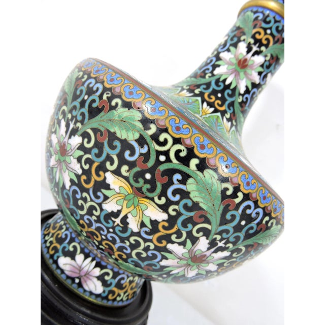 Vintage Chinese Green and Black Cloisonné Floral Vase With White Flowers, Wood Stand (Cloisonne) For Sale In Tampa - Image 6 of 7