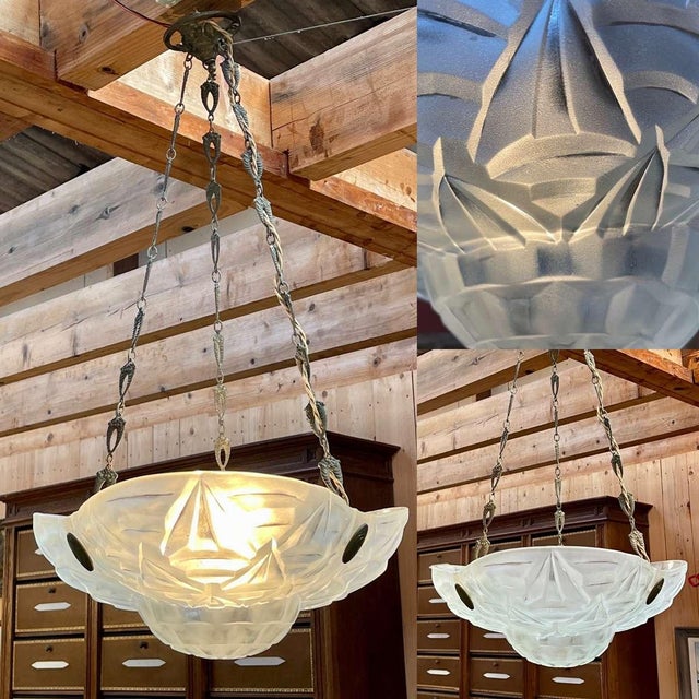 Art Deco Pendant Light in Molded-Pressed Glass from Degué For Sale - Image 3 of 18