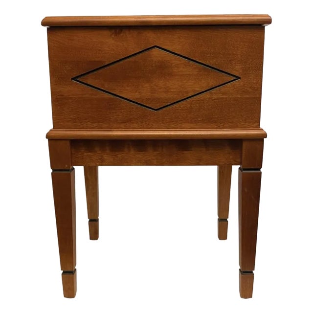 Ethan Allen Solid Wood Lift Top Side Accent Table Inlaid Diamond Pattern (St). For Sale