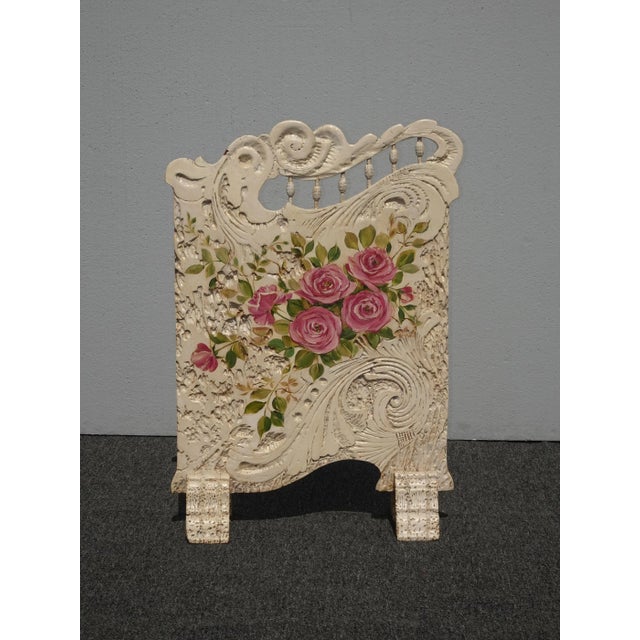 Gorgeous Screen in Great Vintage Condition. Solid and Firm. Wear is usual for its age. Please see photos. Overall a...