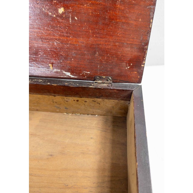 18th or 19th Century American Folk Art Chip Carved Polychrome Box For Sale - Image 18 of 18