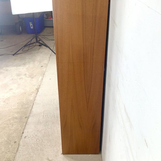 Late 20th Century Scandinavian Modern Teak Open Bookcase Display Shelving Unit For Sale - Image 5 of 17