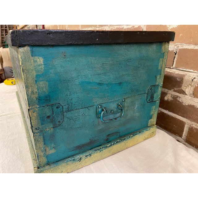 Late 19th Century English Folk Art Painted Chest or Box For Sale - Image 4 of 5