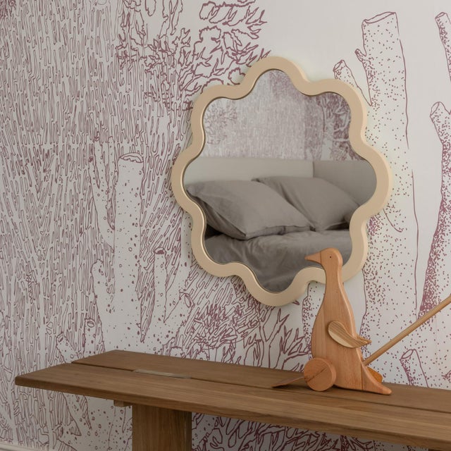 Not Yet Made - Made To Order Contemporary Wavy Entryway Hvyli Round 80 Mirror by Oitoproducts For Sale - Image 5 of 18