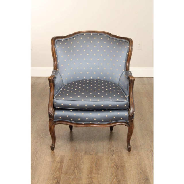 French French Louis XV Style Vintage Carved Walnut Bergere Armchair For Sale - Image 3 of 12