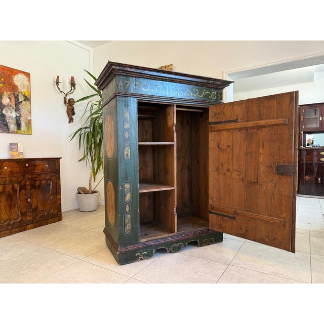 Baroque Farmhouse Cupboard in Pine For Sale - Image 4 of 18