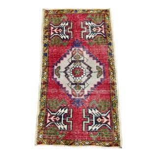 Turkish Yastik Rug 1'8" x 3'2" For Sale