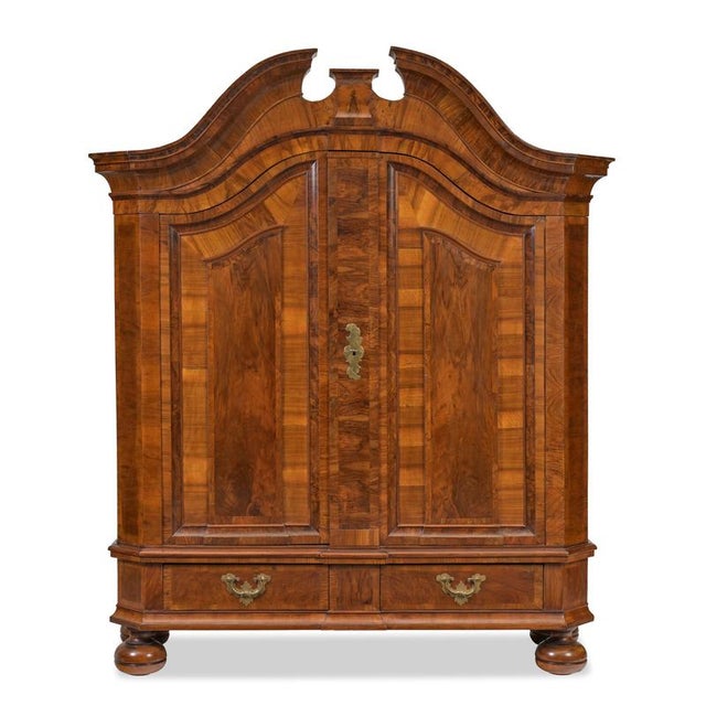 Baroque Walnut Hallway Cabinet, Northern Germany, 1740s For Sale - Image 11 of 11