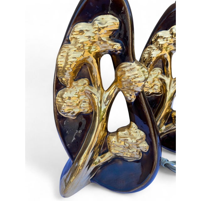 Brown 1950s Asian Ceramic Table Lamps With 22k Gold by Lampcrafts - a Pair For Sale - Image 8 of 9