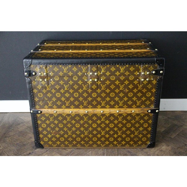 Brown Antique Shoe Trunk from Louis Vuitton, 1920s For Sale - Image 8 of 18