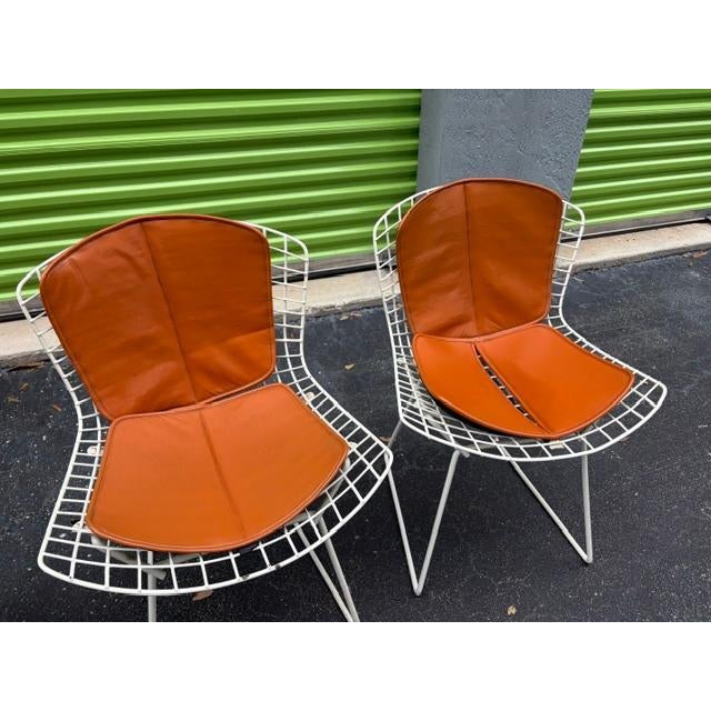 1960s Set of 6 Harry Bertoia for Knoll Wire Chairs Leather Cushions For Sale In West Palm - Image 6 of 10