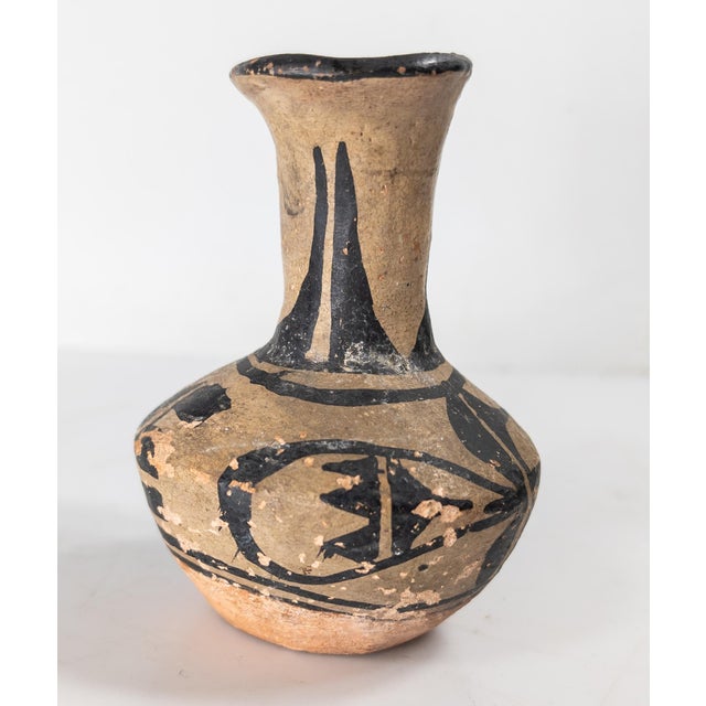 20th Century Native American Indian Southwest Santo Domingo Pueblo Pottery Pitcher For Sale In New York - Image 6 of 13