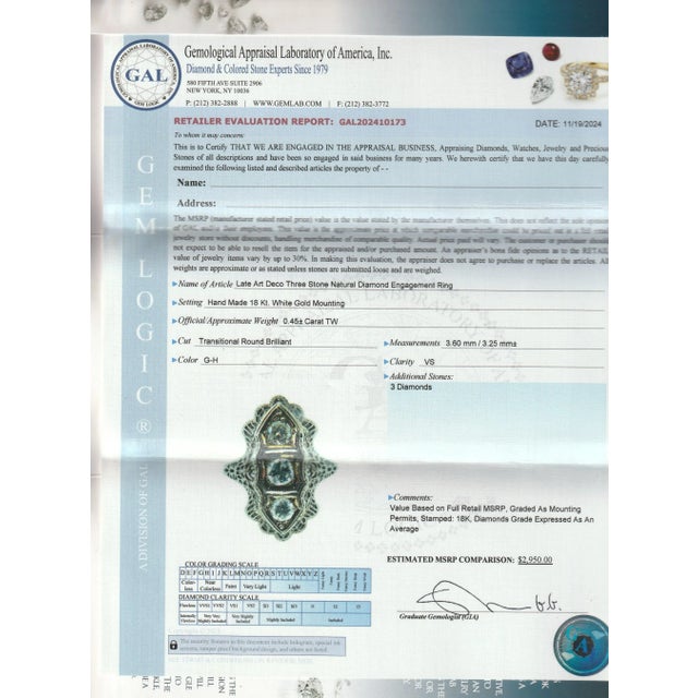 Antique Art Deco 14k White Gold & Three-Stone Diamond Filigree Ring For Sale - Image 10 of 10