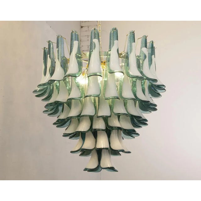 White and Octanium Murano Glass Petal Chandelier, Italy, 1990s For Sale - Image 6 of 11