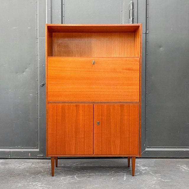 Practical Writing Desk in Mahogany For Sale - Image 4 of 18