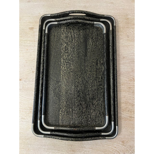Mid-Century Modern Vintage Mid-Century Cerused Black Wood & Chrome Nesting Serving Trays - Set of 3 For Sale - Image 3 of 9