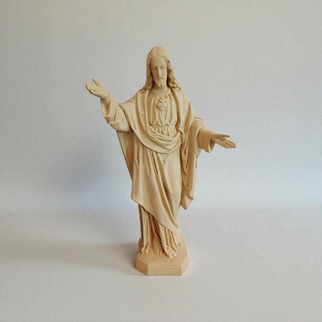 Sculpture Materials Large French Plaster Sacred Heart of Jesus Statue, 20th Century For Sale - Image 7 of 7
