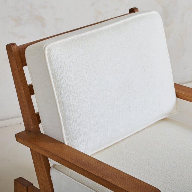 French Oak Armchair in Alabaster Chenille by René Gabriel for Lieuvin, 1946 For Sale In Chicago - Image 6 of 6