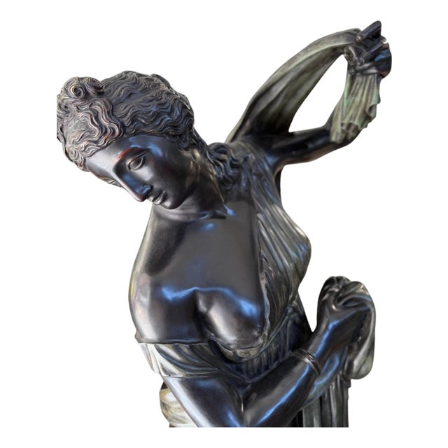 20th Century Bronze Nude Sculpture of Venus Callipygia For Sale