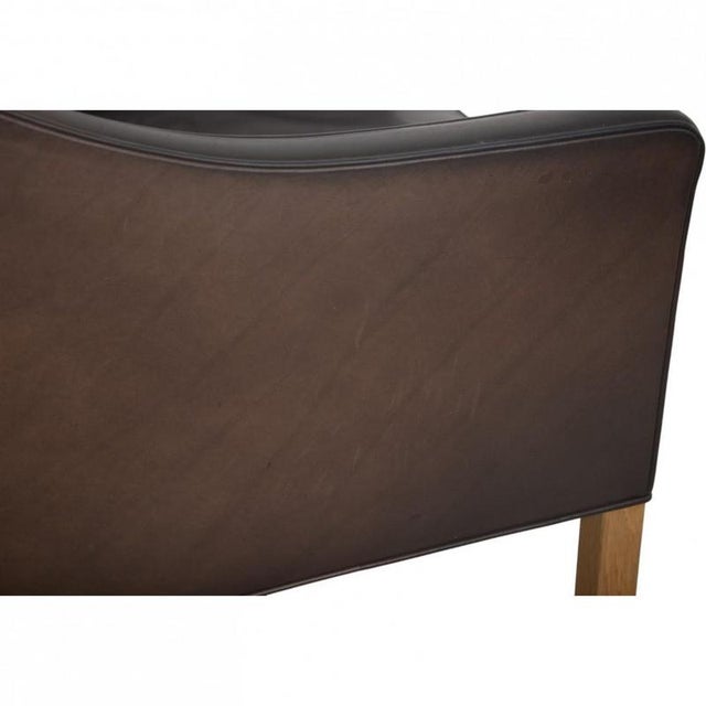 Set of 2204 Wing Chair and Ottoman in Brown Anilin Leather by Børge Mogensen, 2003 For Sale - Image 9 of 18