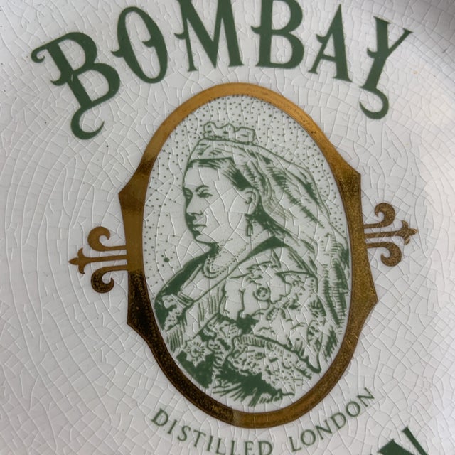 Rare vintage Bombay dry gin Wade Regicor ashtray set of two. Manufactured by Wade/ imported by Carillon Importers Ltd.