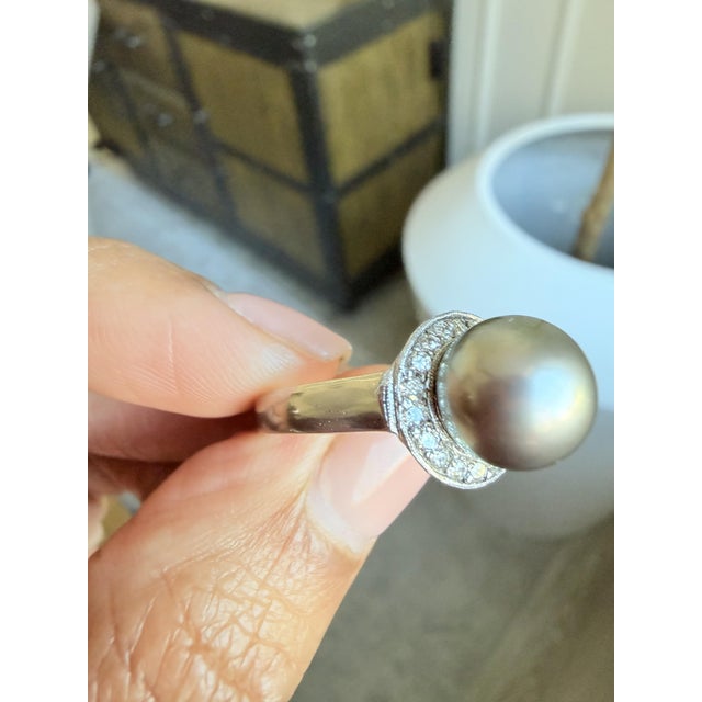 Tahitian Pearl and Diamond 14 Karat White Gold Ring, Size 7 For Sale - Image 10 of 10