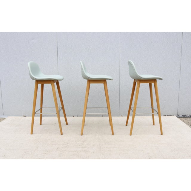 Danish Modern Iskos-Berlin for Muuto Fiber Bar Stools Oak Wood Base - Set of 3 For Sale - Image 9 of 18