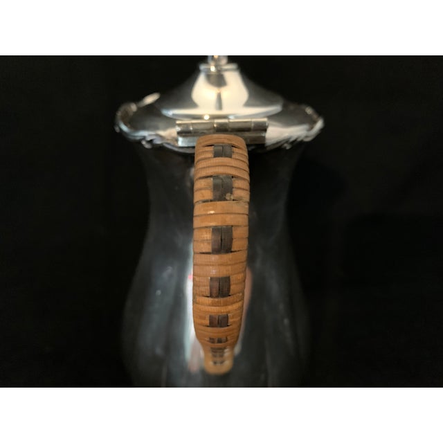 Early 20th Century Wm. A. Rogers 965 Silver Plated Coffee Pot & Hot Water Jug Pair Wicker Handle For Sale - Image 5 of 15