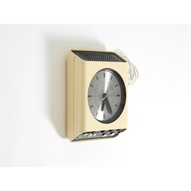 Universum Wall Clock with Radio by Adriano Rampoldi for Quelle Versand, 1970s For Sale - Image 3 of 18