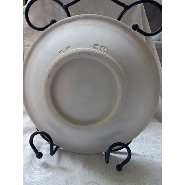 Pristine Vintage Donn Hedman Studio Art Pottery Safari Platter – 10" Slip-Trailed Stoneware For Sale - Image 11 of 14