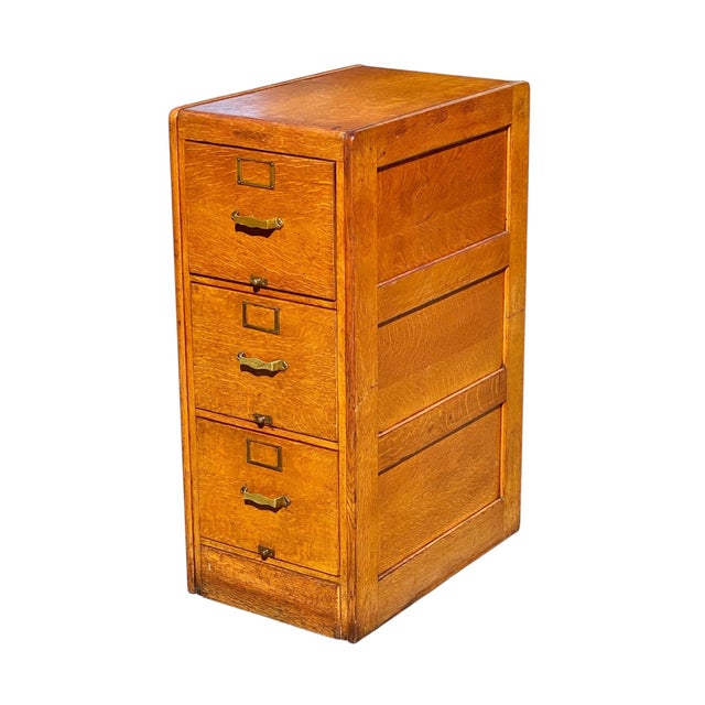 Industrial Antique Arts & Crafts Tiger Oak Three Drawer Office File Cabinet For Sale - Image 3 of 10