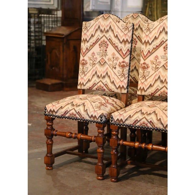 Set of Six Mid-Century French Louis XIII Walnut Dining Chairs With Tapestry Seat For Sale In Dallas - Image 6 of 10