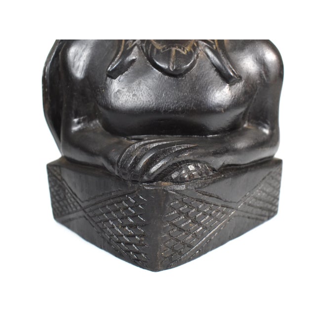 Vintage Early 20th Century Hand Carved Hardwood Pacific Islands Igorot Tribal Man & Woman Bust Bookends - Set of 2 For Sale - Image 10 of 13