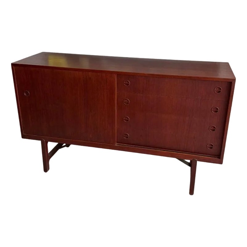 1950s Danish Modern Rosewood Credenza Dresser by Ejner Larsen and