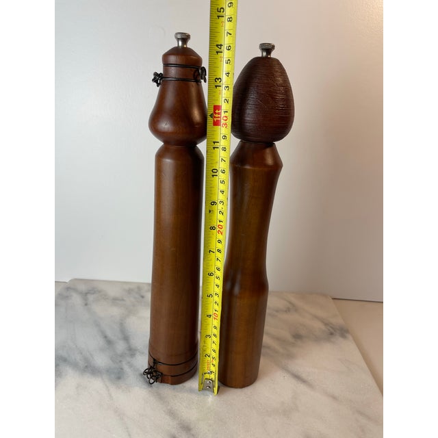 Brown Mid 20th Century Unique Woodcraft Salt & Pepper Grinders - Pair For Sale - Image 8 of 8