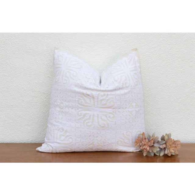 White Jarifa Euro Applique Pillow Cover For Sale - Image 8 of 8