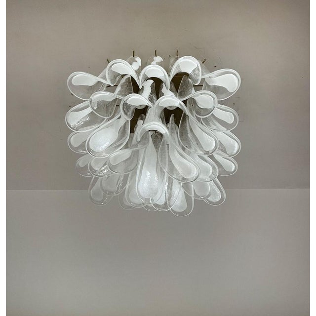 Murano Ceiling Lamp with 32 Lattimo and Clear Glass Petals, 1990s For Sale - Image 14 of 16