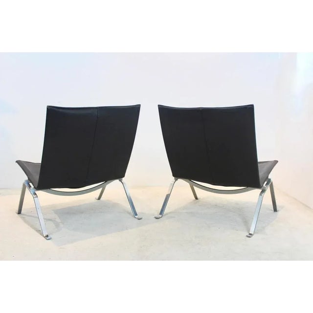 Set of Brown Leather PK22 Chairs by Poul Kjærholm for Fritz Hansen For Sale - Image 10 of 13